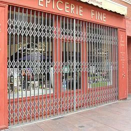 Installation et pose de grille métallique extensible et coulissante en Bretagne